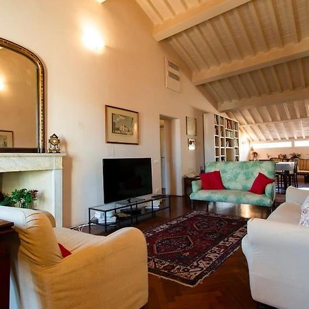 Apartament Pampurio On The Roofs Piza Zewnętrze zdjęcie